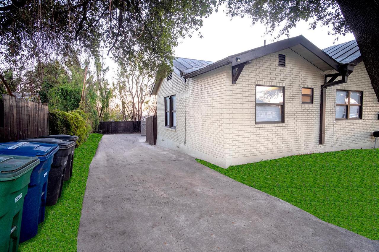 Cozy Downtown Guest House 2Br/1Ba Sleeps 8 San Antonio Exteriör bild
